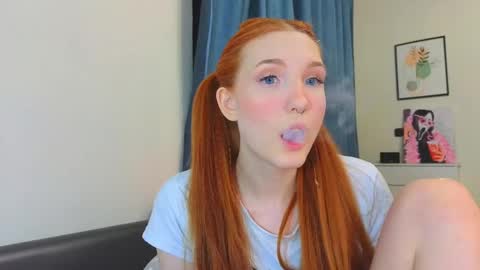 Snapshot of olivia_rid chatting on 03.11.25 OLIVIA online show from 03.11.25