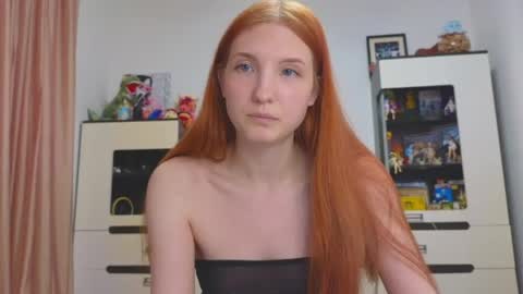 Snapshot of olivia_ridd chatting on 04.27.26 OLIVIA online show from 04.27.26