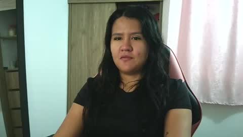 Olivia online show from 11.12.25