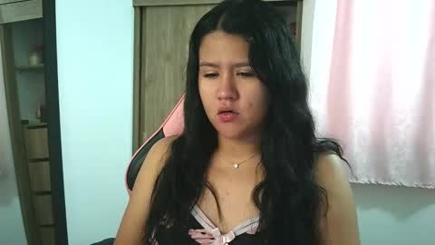 Olivia online show from 11.15.25