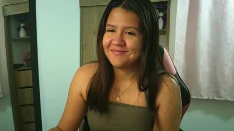 Olivia online show from 12.15.25