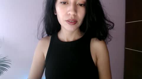 Snapshot of oliviaaa__ chatting on 05.26.26 oliviaaa__ online show from 05.26.26