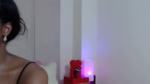 My name is olivia but can you call me Oli online show from 02.03.25