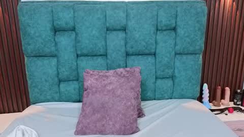 oliviabonnie online show from 03.03.26