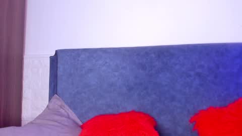 OLIVIA online show from 12.23.24