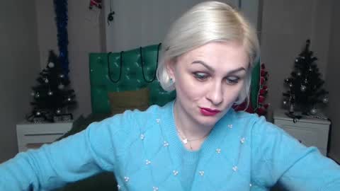 Snapshot of oliviahorst chatting on 12.26.24 OliviaHorst online show from 12.26.24