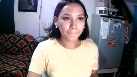 Snapshot of oliviahutton chatting on 07.24.26 oliviahutton online show from 07.24.26