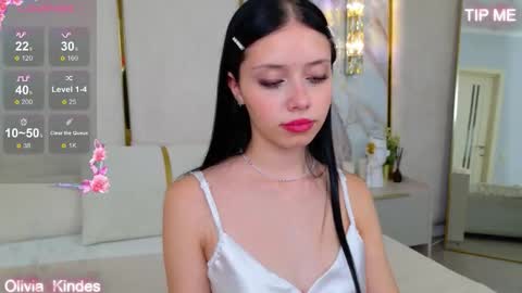 Olivia online show from 09.19.25