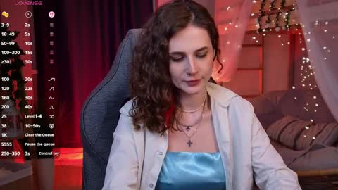 Snapshot of oliviamcclean chatting on 04.06.26 Liv online show from 04.06.26
