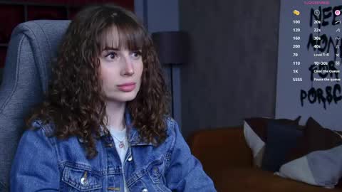 Snapshot of oliviamcclean chatting on 05.19.26 Liv online show from 05.19.26