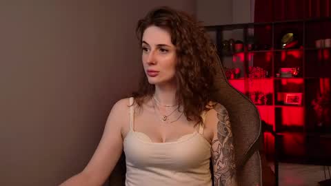 Snapshot of oliviamcclean chatting on 05.27.26 Liv online show from 05.27.26
