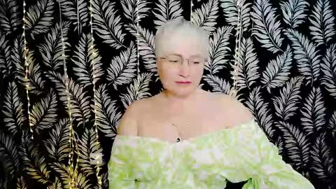 Snapshot of oliviaoskar_ chatting on 05.01.26 Kelly online show from 05.01.26