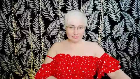Snapshot of oliviaoskar_ chatting on 05.14.26 Kelly online show from 05.14.26