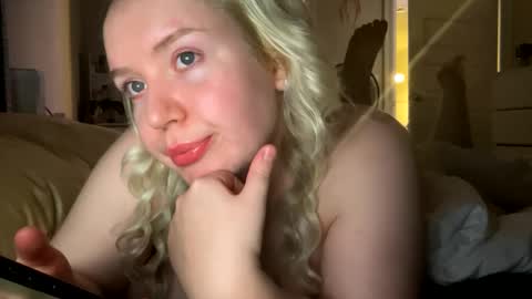 Olivia baby  online show from 09.29.25