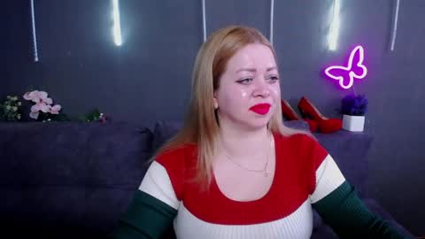 Snapshot of oliviaverr chatting on 05.02.26 Oliviaverr online show from 05.02.26