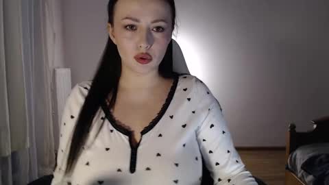 ollie_jamess online show from 01.28.25