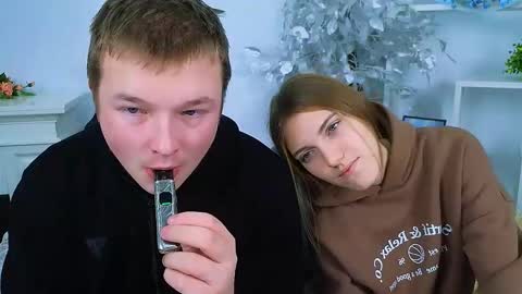 Snapshot of ollistiw chatting on 11.25.25 Olli and Stiw online show from 11.25.25