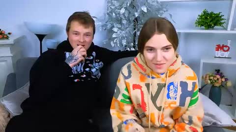 Olli and Stiw online show from 12.21.25