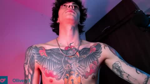 Snapshot of olliver___y chatting on 02.06.25 online show from 02.06.25