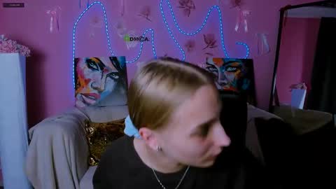 Ollivia online show from 05.19.26