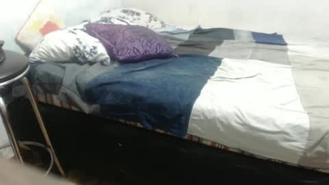 OlySantos online show from 01.13.25