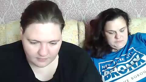 OlyaAndNetty online show from 06.18.26