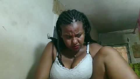 olyvienne90 online show from 12.02.25