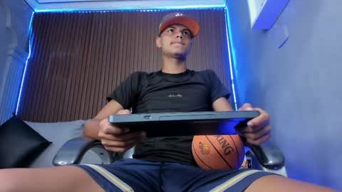 Snapshot of omen20_ chatting on 04.13.26 Omen online show from 04.13.26