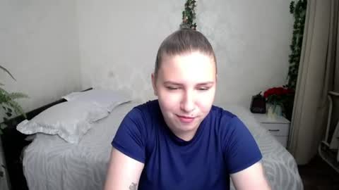 Snapshot of omg_sosexy_i chatting on 07.07.26 omg_sosexy_i online show from 07.07.26