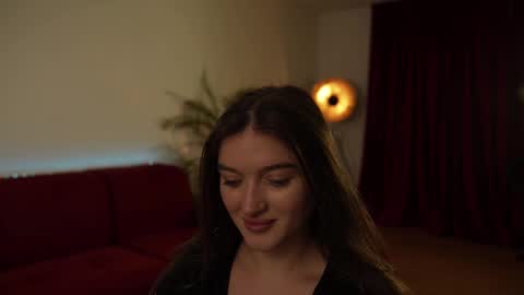    or    online show from 03.04.25