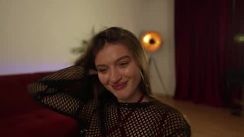    or    online show from 03.11.25