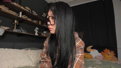 Snapshot of one_1ove chatting on 03.12.25 Ana online show from 03.12.25