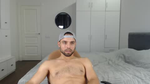 onebestlover online show from 09.17.25