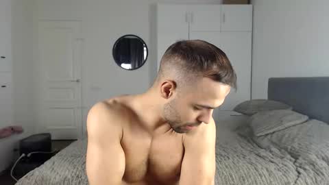 onebestlover online show from 10.22.25