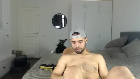 onebestlover online show from 11.02.25