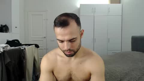 Snapshot of onebestlover chatting on 03.23.26 onebestlover online show from 03.23.26