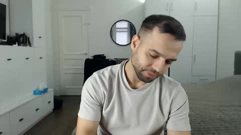 Snapshot of onebestlover chatting on 03.30.26 onebestlover online show from 03.30.26