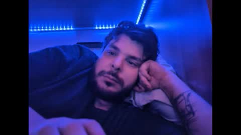 onecrew1 online show from 10.04.25