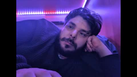 onecrew1 online show from 10.30.25