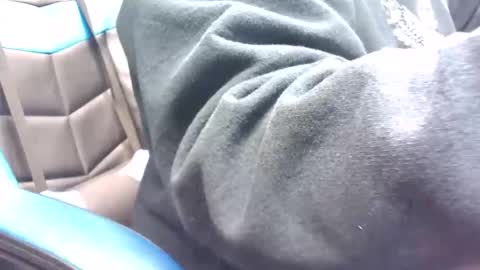 Unpredictable online show from 01.17.25