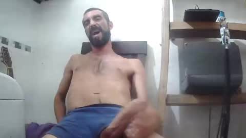 Giorgeo  Armani online show from 01.03.25