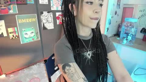 oni_dakotta online show from 12.17.25