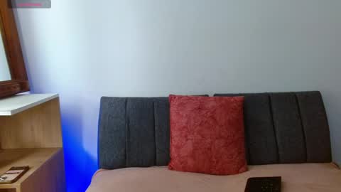 Snapshot of onlily chatting on 02.24.26 onlily online show from 02.24.26