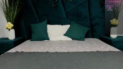 Snapshot of only_eric chatting on 10.17.25 Erick online show from 10.17.25