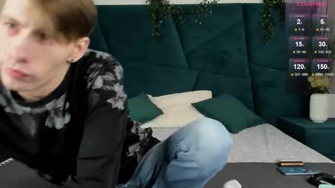 Snapshot of only_eric chatting on 11.21.25 Erick online show from 11.21.25