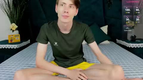 Snapshot of only_eric chatting on 12.22.25 Erick online show from 12.22.25