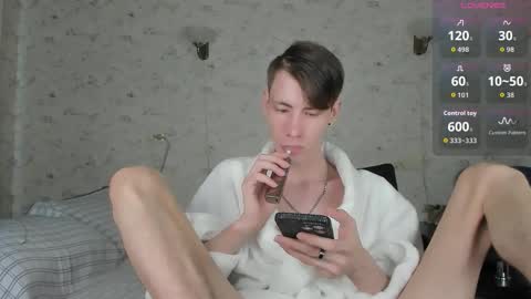 Snapshot of only_eric chatting on 03.13.26 Erick online show from 03.13.26