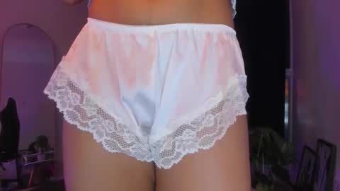 misssaray official online show from 11.19.25