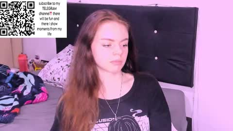 only_sarah1 online show from 12.27.24