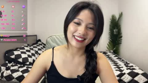 Snapshot of onlylookatu chatting on 04.07.26 ku ku online show from 04.07.26